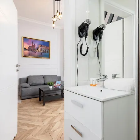 Swietego Filipa Cracow By Renters Apartamento *